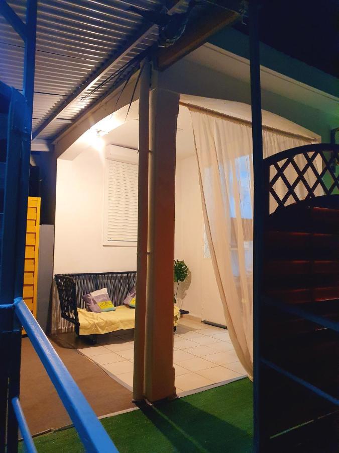 Maison Confortable A Sainte-Anne エクステリア 写真